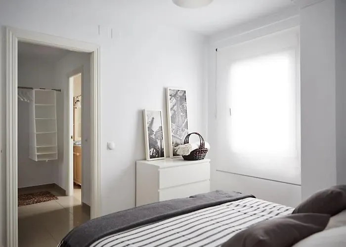 Amplio Y Cómodo En El Centro Apartamento Valência